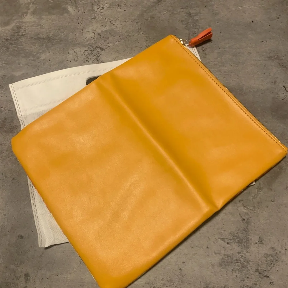 NWoT Rachel Pally mustard and floral clutch - Picture 5 of 6